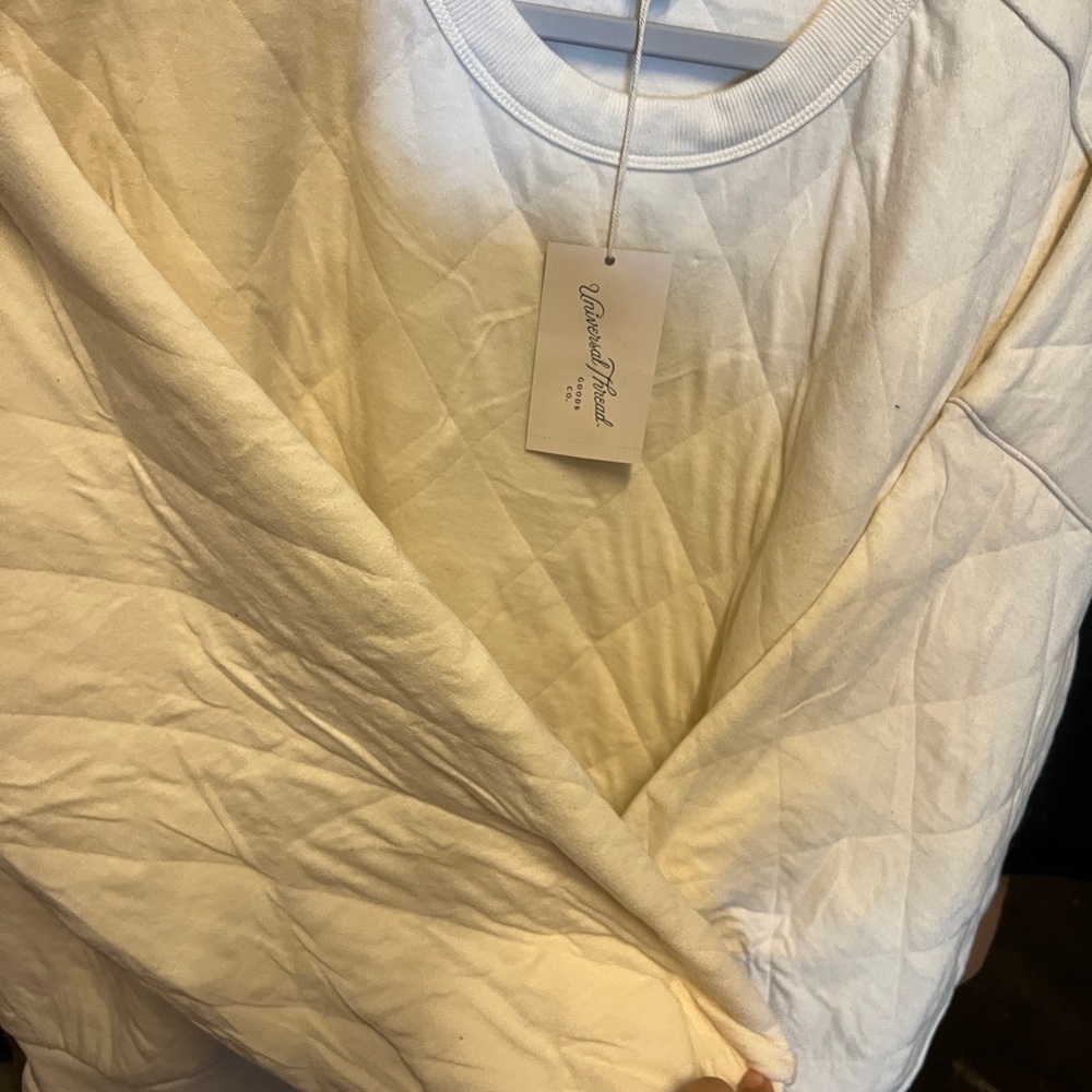 Universal Thread Quilted Cream Sweater
